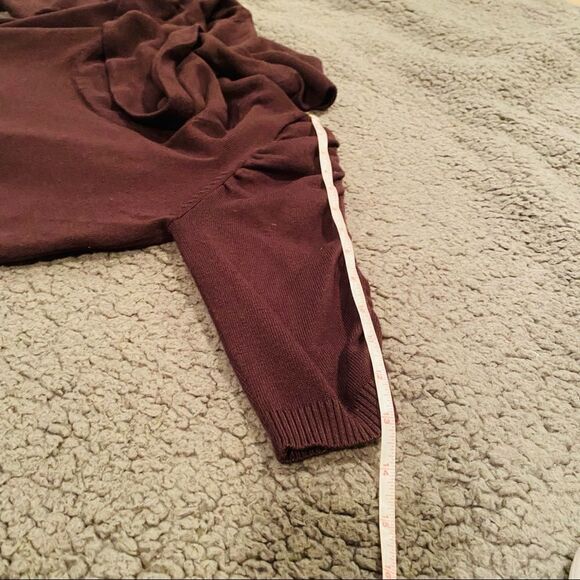 It’s Our Time Brown Sweater Size Small - Picture 7 of 11